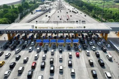 Pengguna Jalan Tol Wajib Daftarkan Kendaraan di Aplikasi Cantas
