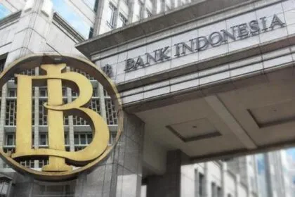 Kenaikan Suku Bunga Acuan: Tantangan Baru bagi Sektor Perbankan dan Kredit