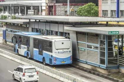 Subsidi BBM: Saatnya Beralih ke Transportasi Umum untuk Masa Depan Berkelanjutan