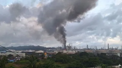 Kebakaran Kilang Pertamina Balikpapan Teratasi: Upaya Cepat dan Tepat Padamkan Api