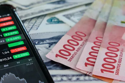 Rupiah Dibuka Melemah ke Posisi Rp15.971 Awal Pekan Ini: Analisis dan Prospek