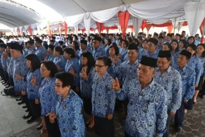 Wacana Penyetaraan Gaji PNS dengan Pegawai BUMN Kembali Mengemuka: Langkah Strategis untuk Kesejahteraan ASN