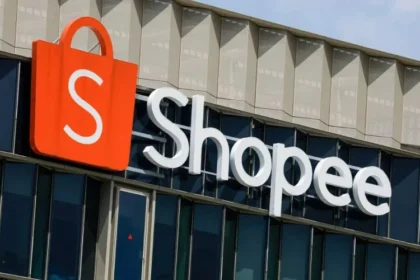 Shopee dan “Gunung Es” Praktik Monopoli Jasa Kurir di Bisnis e-Commerce