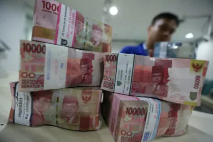 Mengapa Indonesia Banyak Utang, Tapi Tidak Bisa Cetak Uang Sebanyak-banyaknya?