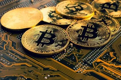Harga Bitcoin Naik Tipis di Awal Pekan, Bagaimana Proyeksinya di Jangka Panjang?