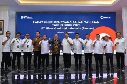 MIND ID Cetak Laba Bersih Rp27,5 Triliun, Fuad Bawazier Jadi Komut Baru