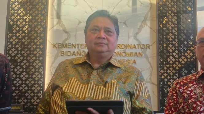 Airlangga Hartarto: Kita Monitor Nilai Tukar Rupiah yang Anjlok ke Rp16.430 per Dolar AS