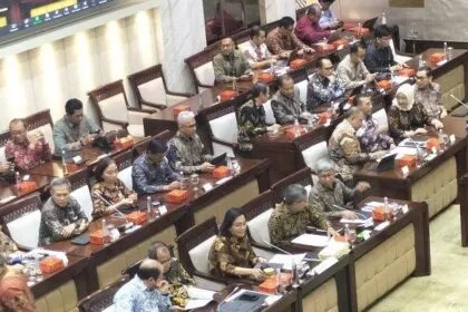 Sempat Panas, DPR Setujui Anggaran 2025 Sri Mulyani Rp 53 Triliun