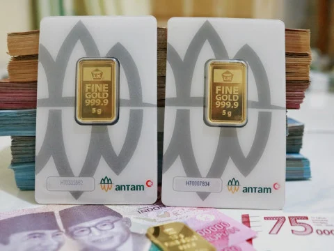 Emas Antam Melonjak dan Cetak Rekor Tertinggi: Tanda Bullish atau Koreksi Semata?