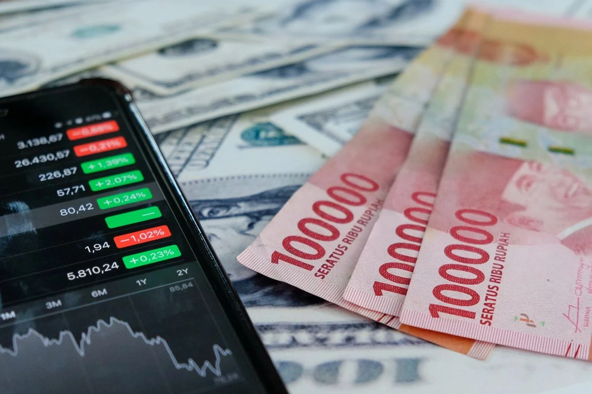 Rupiah Lesu di Rp16.390, Menanti Keputusan Penting BI