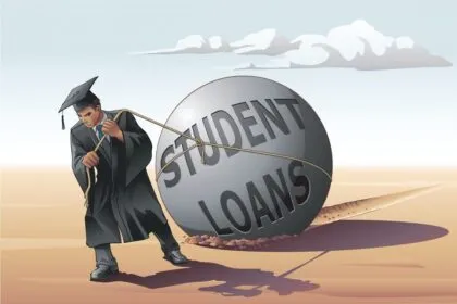 Mengenal Student Loan di Tengah Polemik UKT Mahal dan Pinjol Mahasiswa: Solusi Tepat atau Jerat Baru?