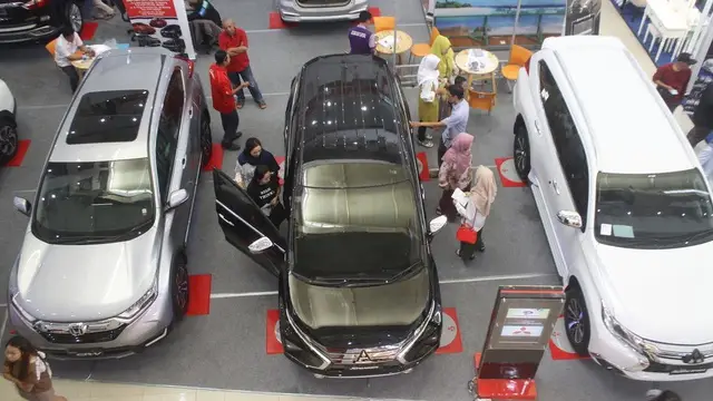 Harga Mobil Berpotensi Naik Imbas Dolar Terbang: Ancaman bagi Konsumen dan Industri Otomotif? (Ilustrasi)