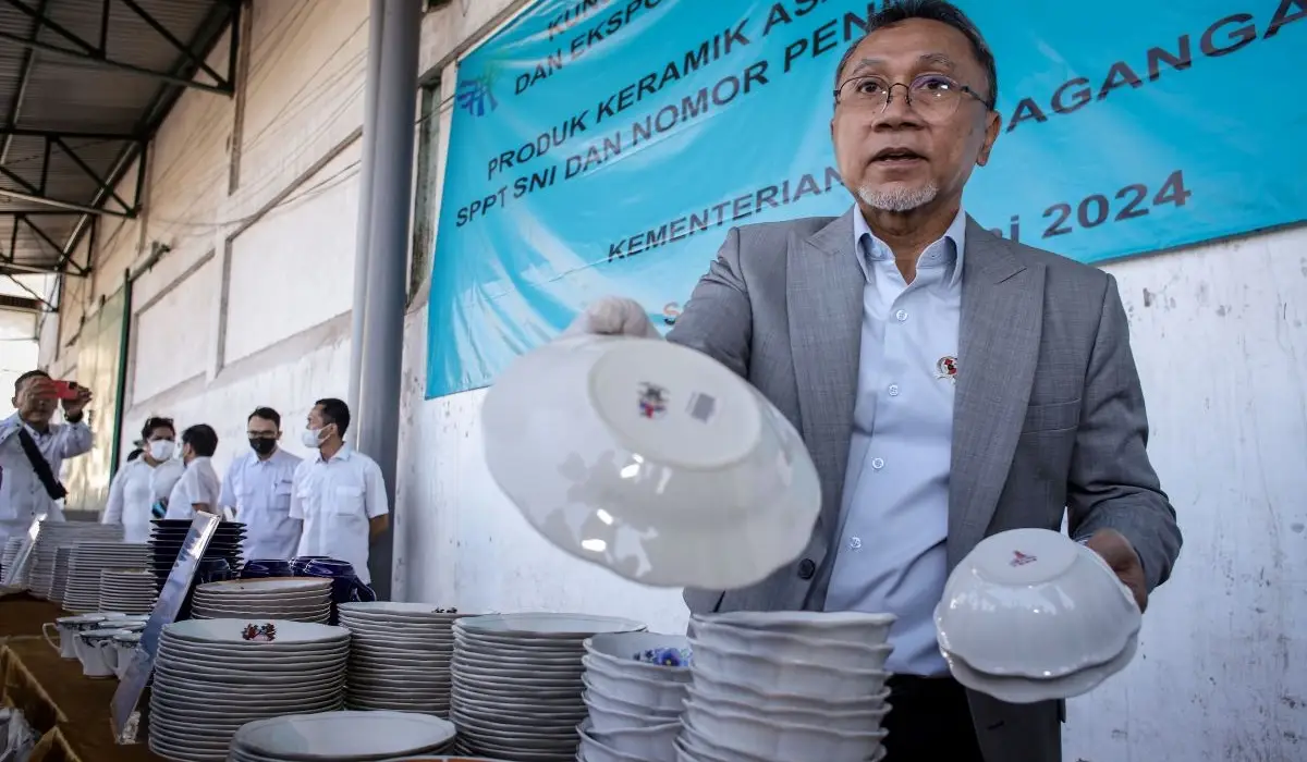 Mendag Minta Sri Mulyani Kenakan Bea Masuk Antidumping Keramik Impor (Ilustrasi)